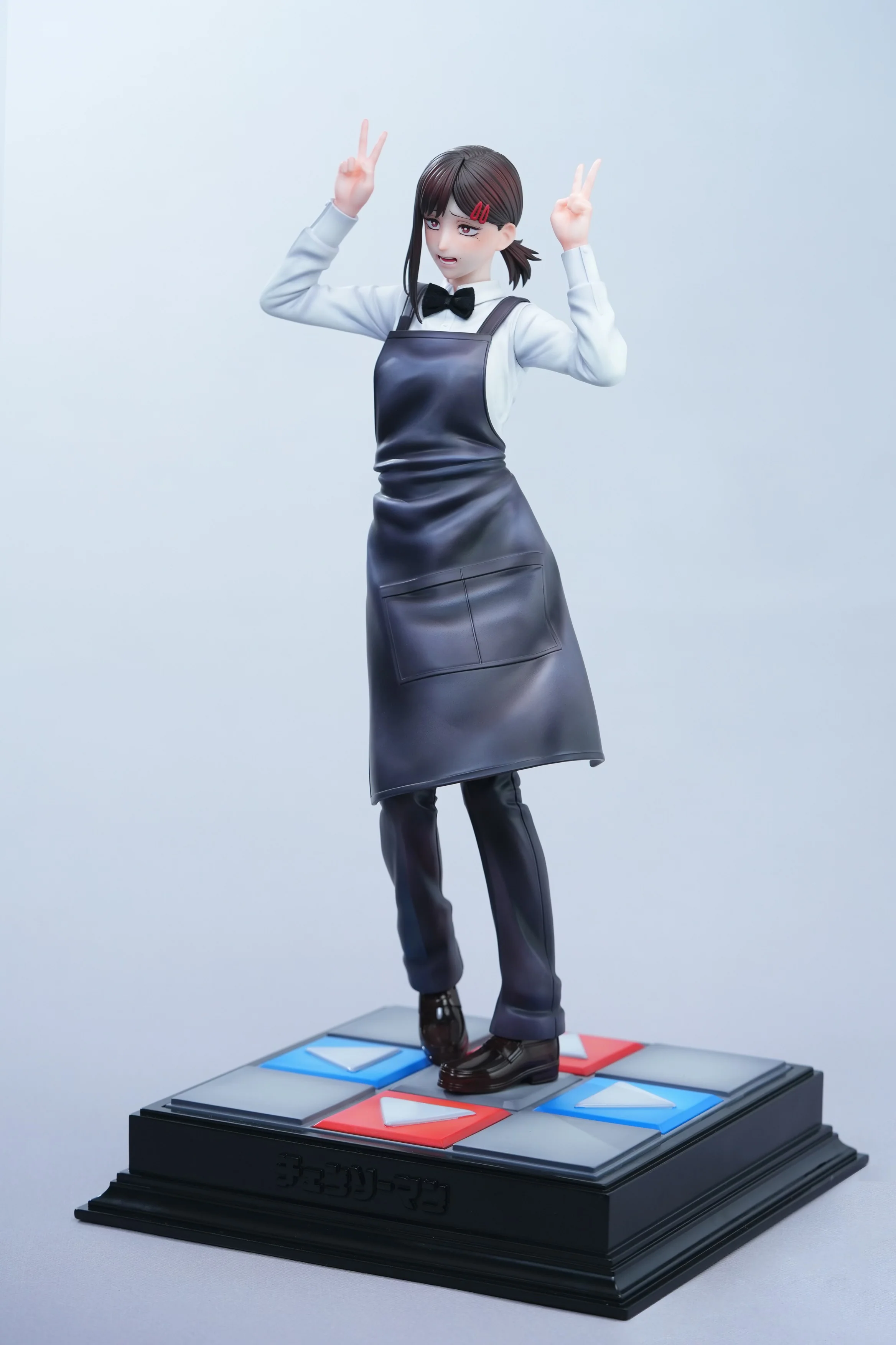 Chainsaw Man Hera Studio Kobeni Higashiyama Resin Statue - Image 5