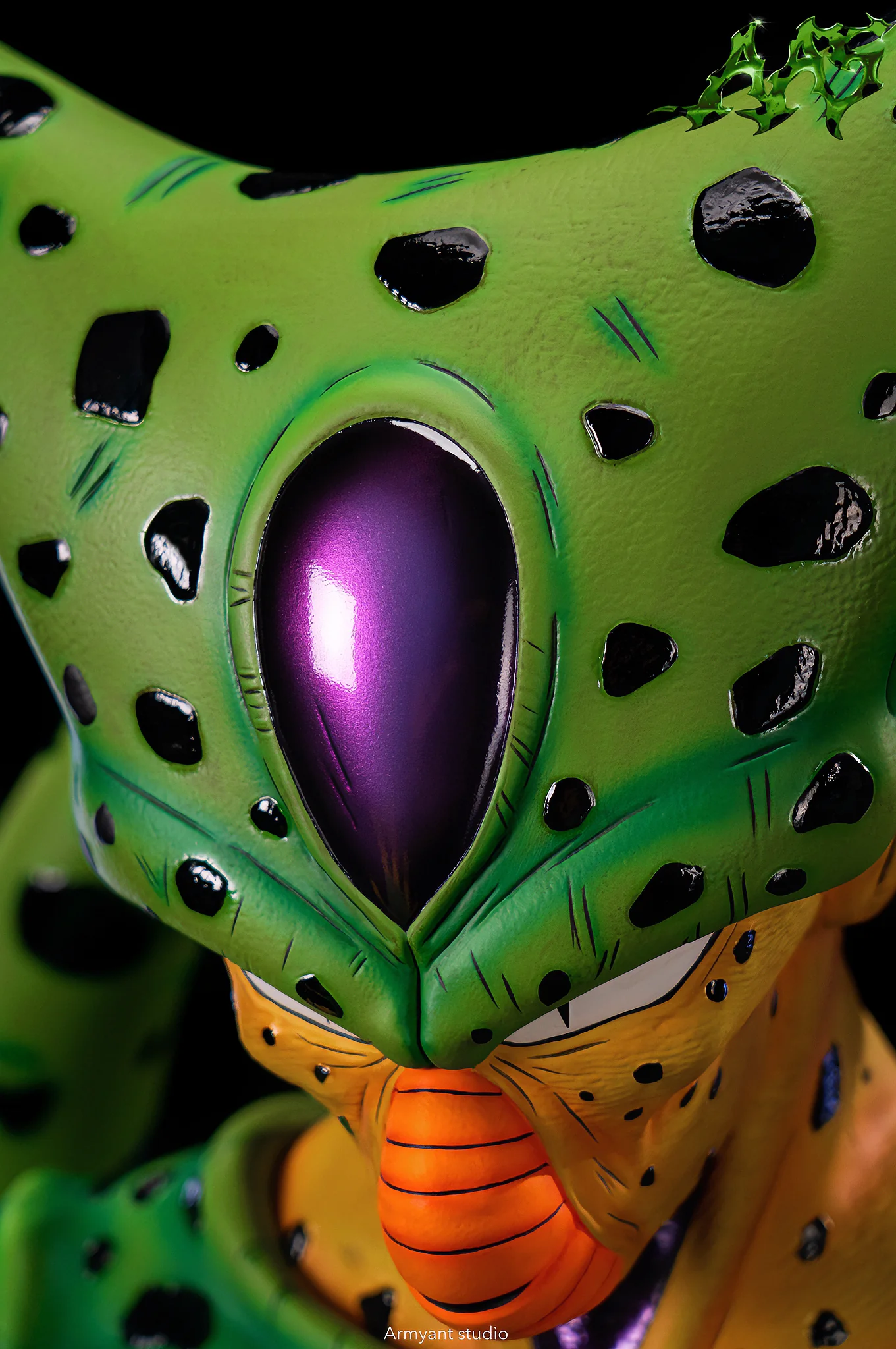 Dragon Ball ArmyAnt Studio First Form Cell Life Size Bust Resin Statue - Image 10