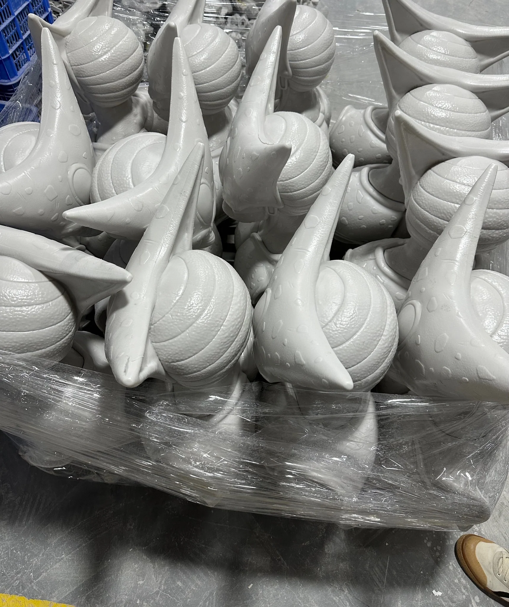 Dragon Ball ArmyAnt Studio First Form Cell Life Size Bust Resin Statue - Image 12