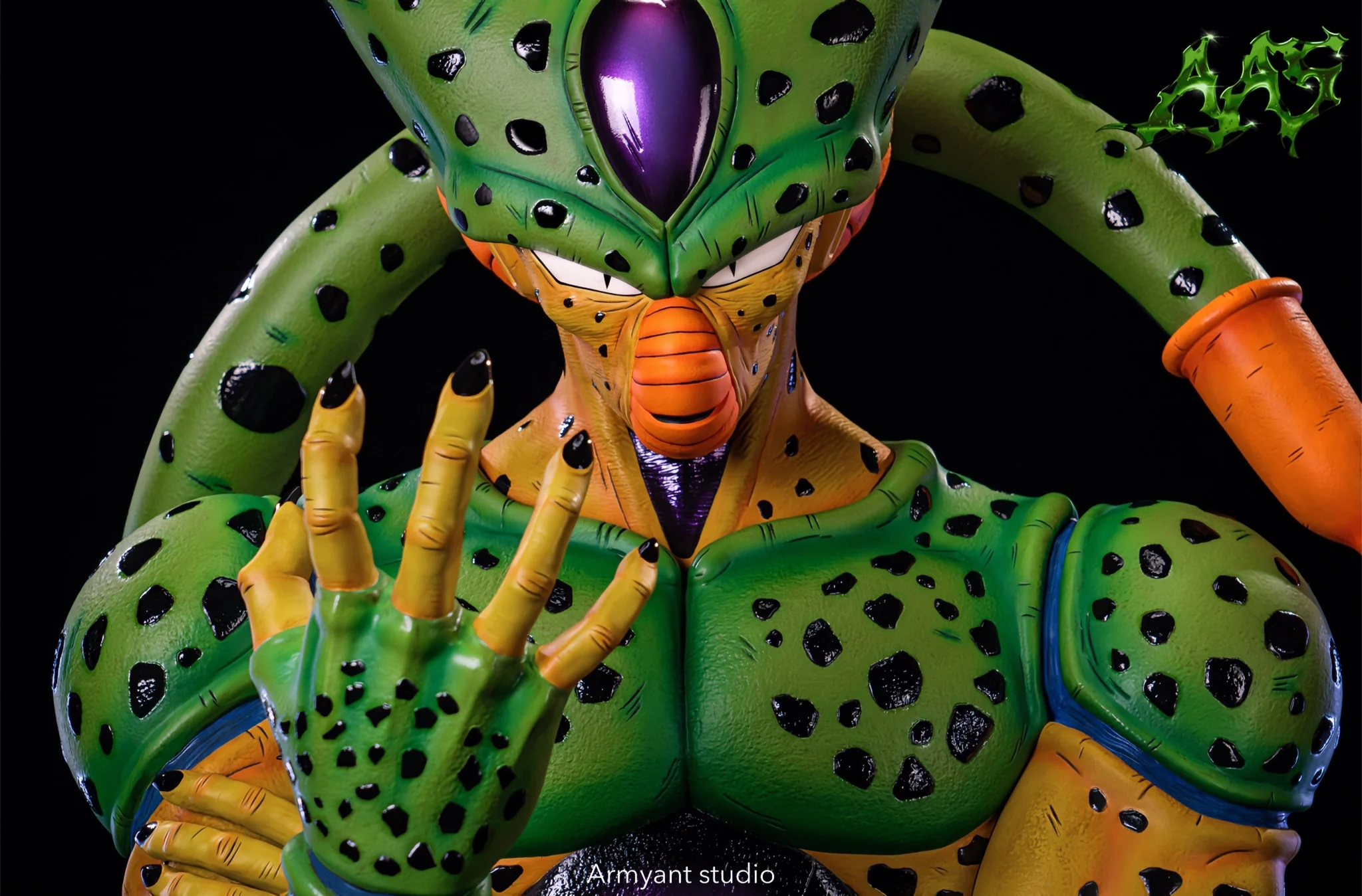 Dragon Ball ArmyAnt Studio First Form Cell Life Size Bust Resin Statue - Image 3