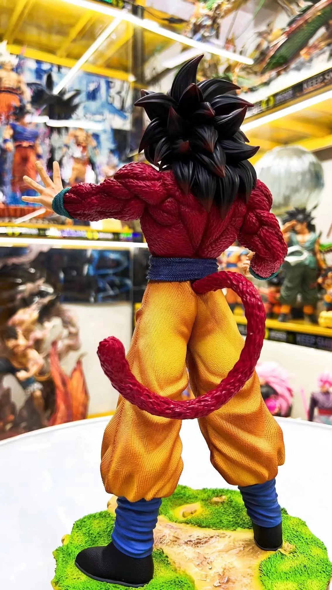 Dragon Ball ArmyAnt Studio Goku SSJ4 Resin Statue - Image 11