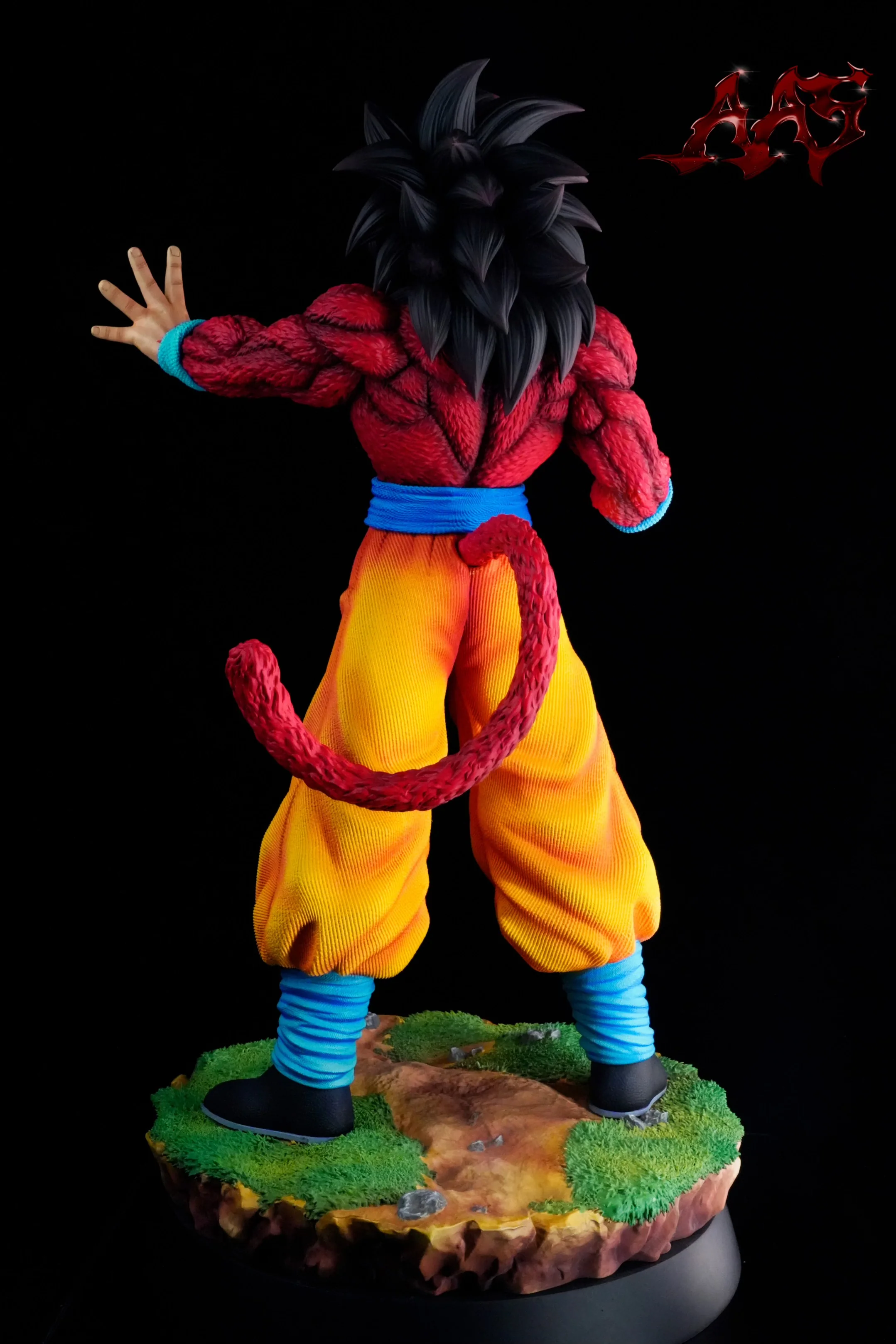 Dragon Ball ArmyAnt Studio Goku SSJ4 Resin Statue - Image 4