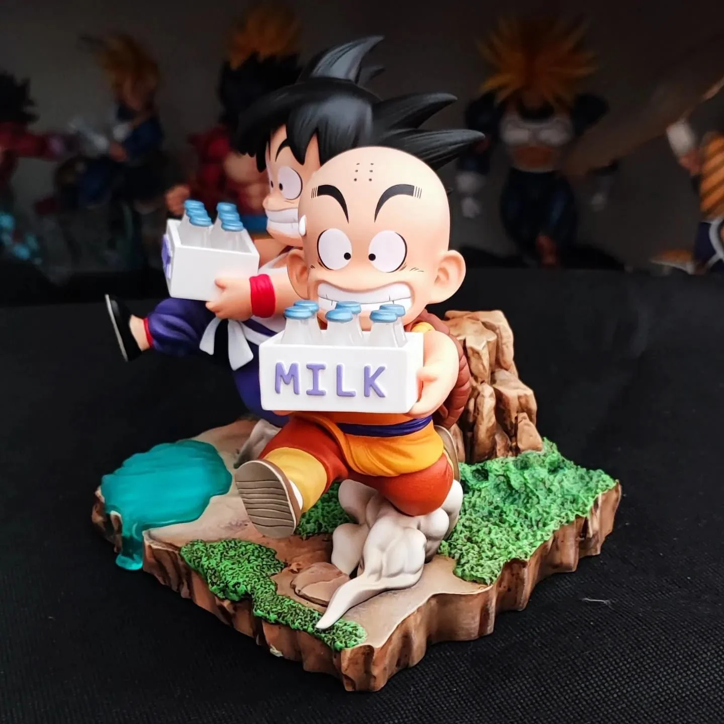 Dragon Ball Dim Model Studio Goku and Krillin Roshi School Vol.1 Milk Resin Statue - Image 3