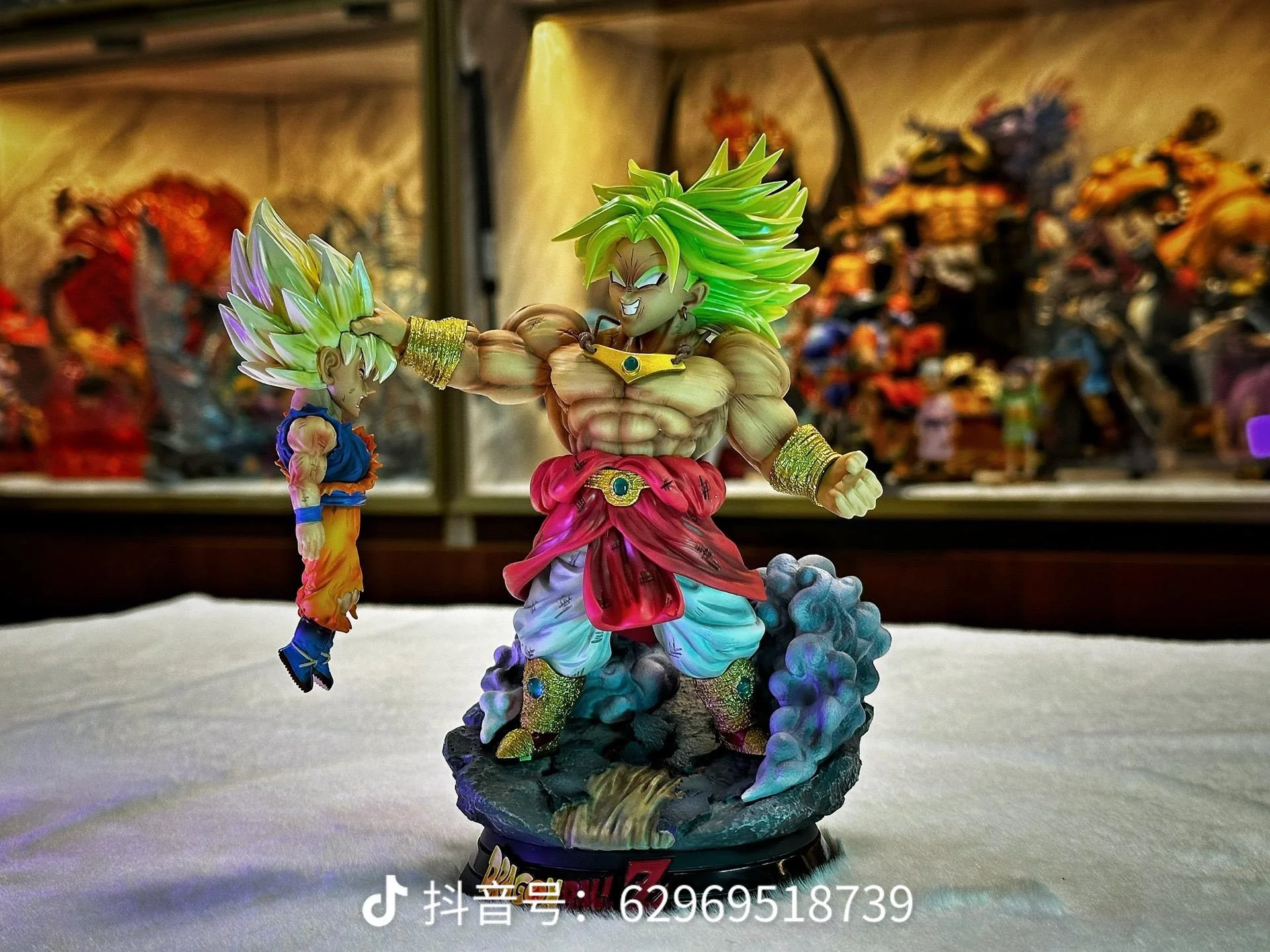 Dragon Ball League Studio Legendary Broly VS Goku Resin Statue - Image 4