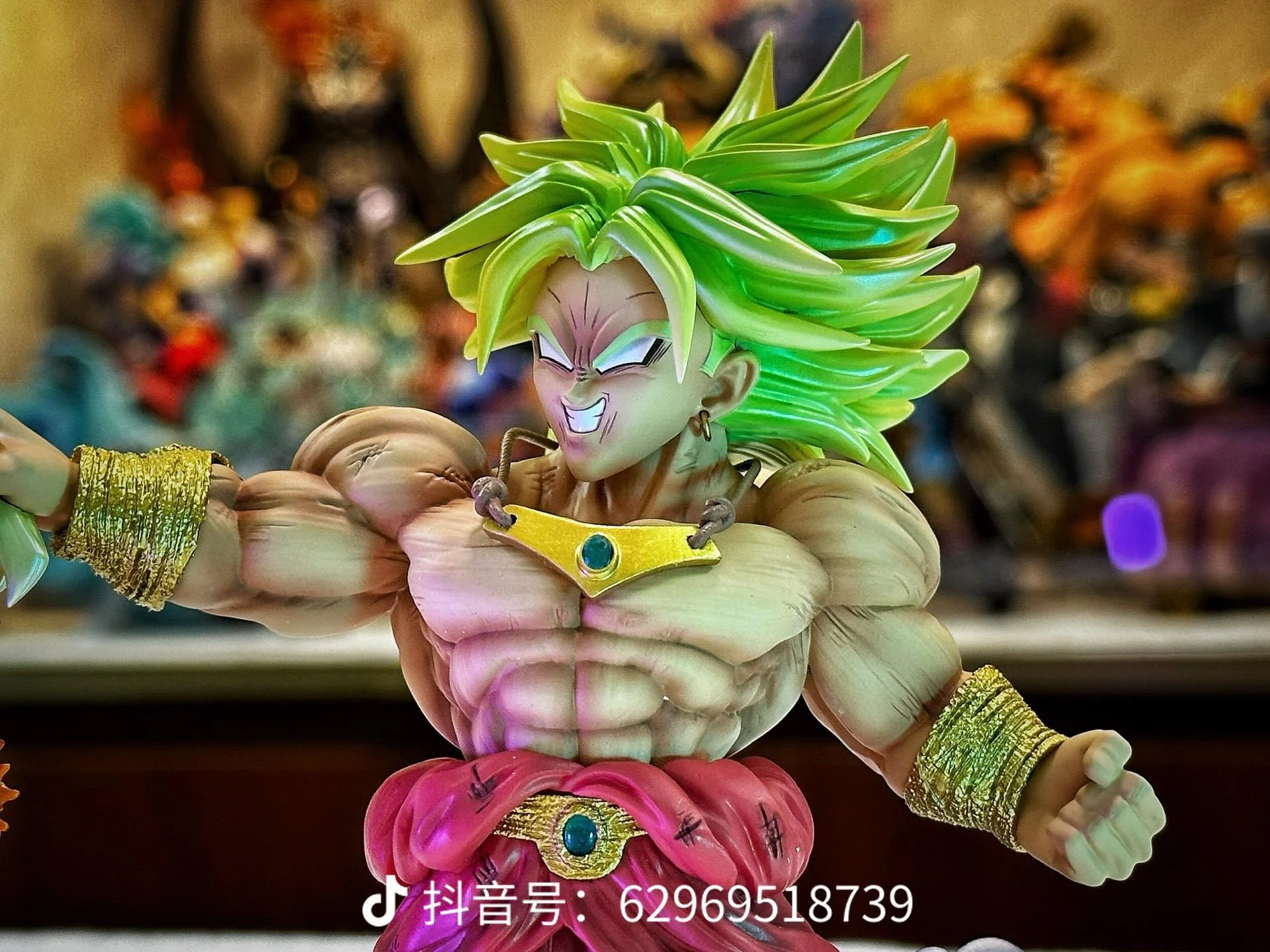 Dragon Ball League Studio Legendary Broly VS Goku Resin Statue - Image 9