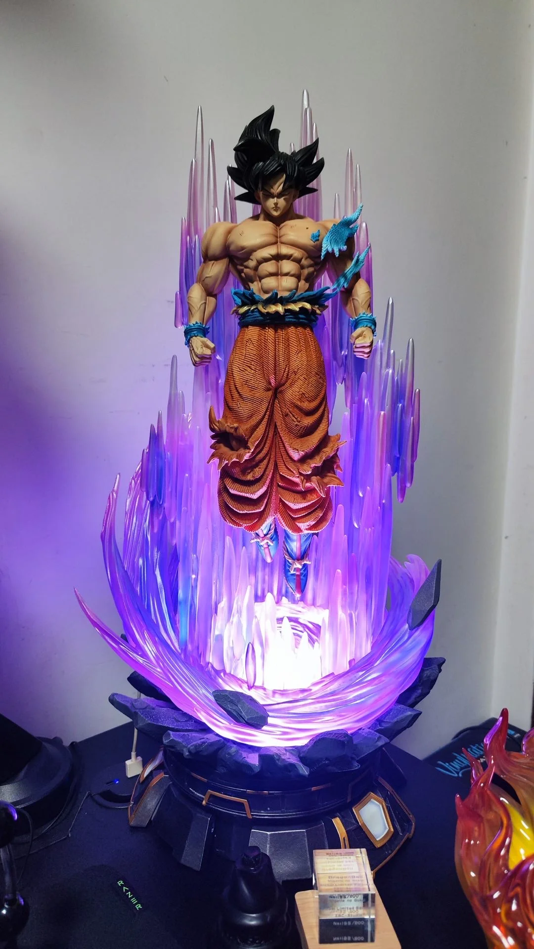 Dragon Ball ZBC Studio Goku Ultra Instinct Resin Statue - Image 33